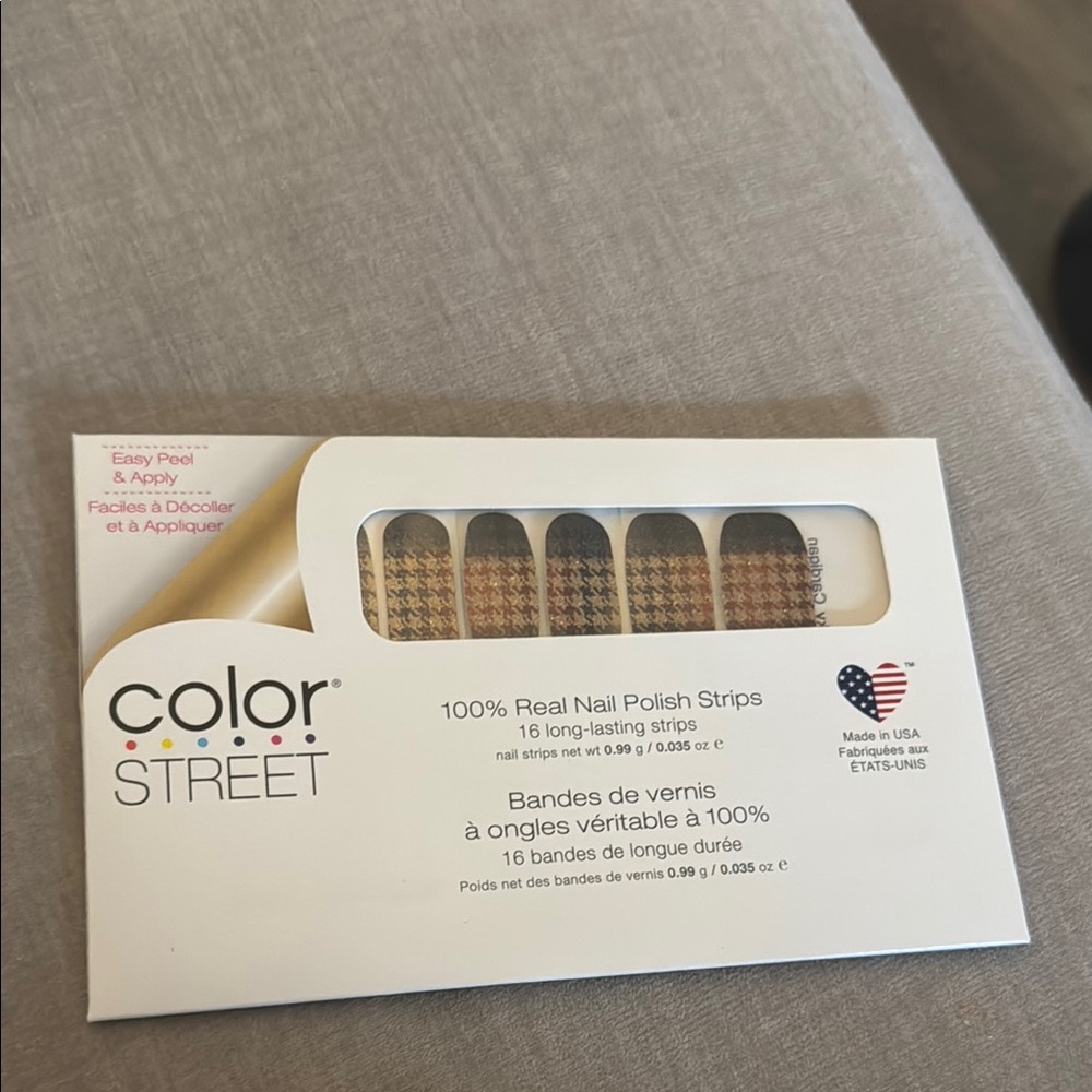 Color Street Lucky Cardigan Nail Strips - Black and Gray